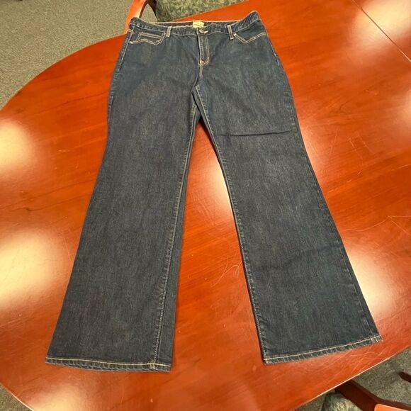 GAP 1969 Curvy Flare Jeans sz 18/ 34 R EUC - Picture 3 of 5